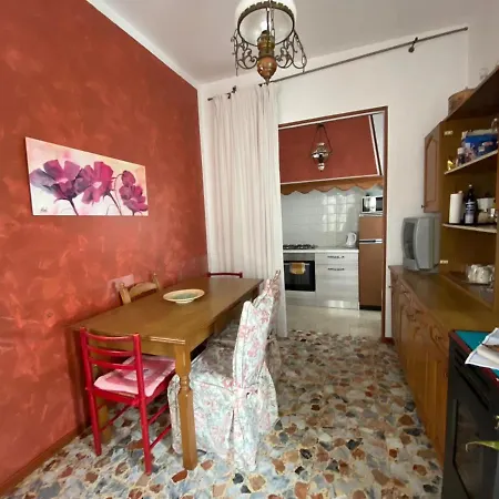Casa Rosmary, Family And Parking For Venice Apartman
